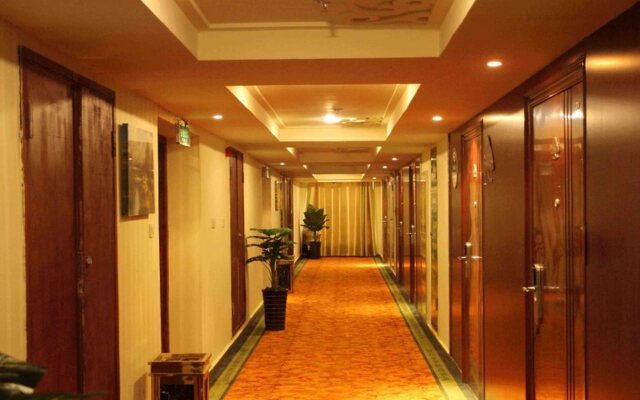GreenTree Alliance HuaiBei Railway Station Jinseyuntian Hotel