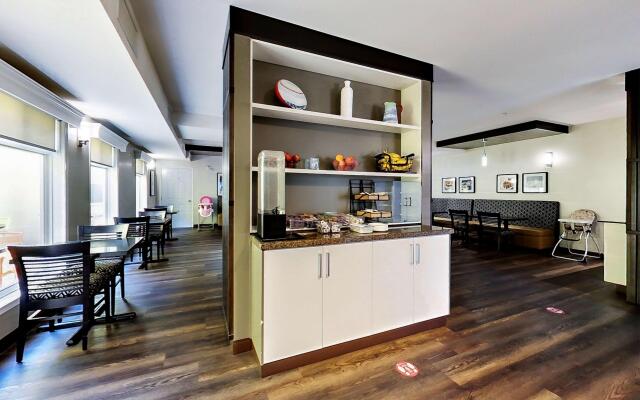 Best Western Plus Osoyoos Hotel & Suites