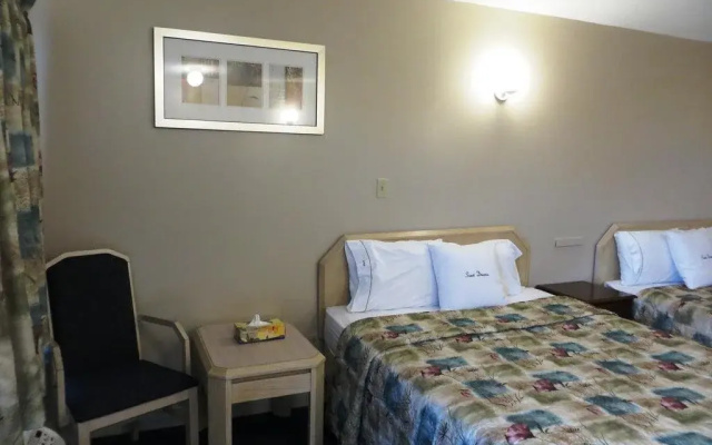 Good Night Inn
