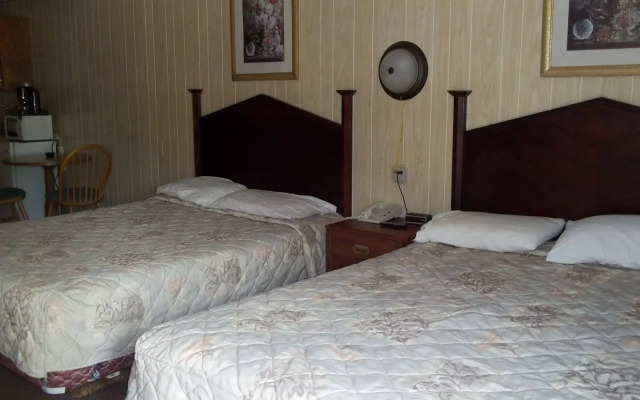 Altamont Motel
