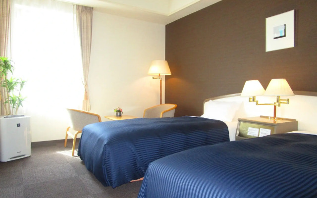 Отель Livemax Sapporo Nakajima Park Grande