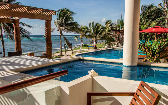 Aquastar Hotel & Apartments