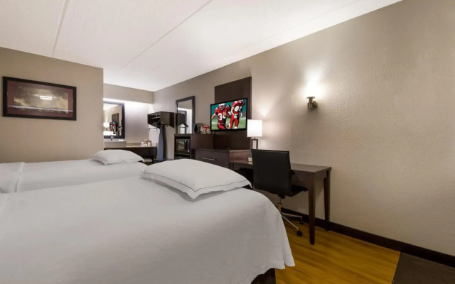 Red Roof Inn PLUS+ Nashville Airport