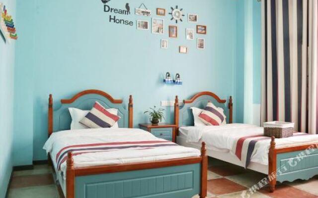 Danxia firefly boutique Inn