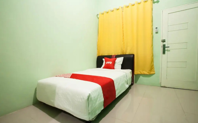 OYO 1733 Pocut Residence Syariah