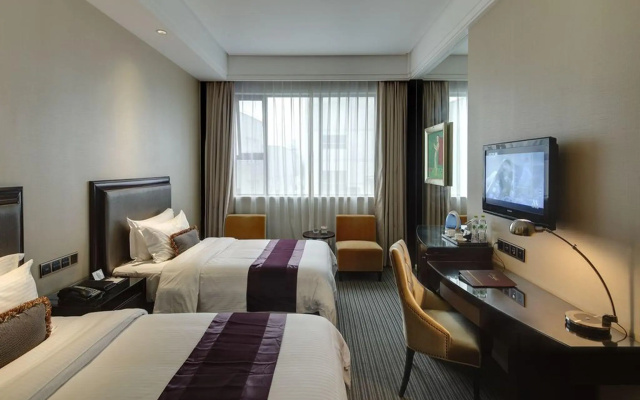 New Century Manju Hotel @SNIEC – Guest Rooms – Shanghai