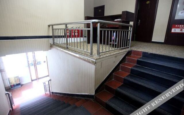 Shankee Hotel (Nanchang County Liantang No.2 Middle School)