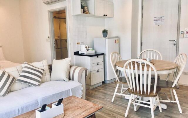 Summer Huahin Condo612,Near beach&Cicada,Beautiful swimming pool