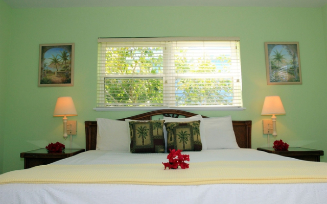 Palm Bay Beach Club
