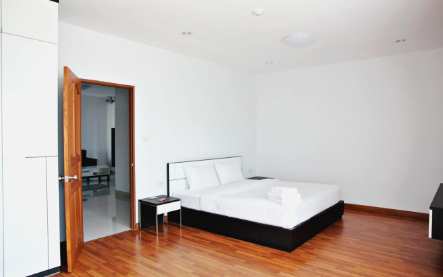 OYO 338 V-Twin Donjan Service Apartment – Guest Rooms – Chiang Mai