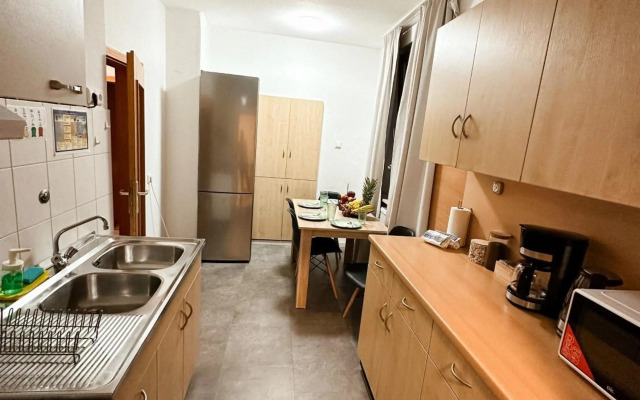 Suiteable Living - Boardinghaus mit Parkplätzen, WLAN und Waschraum