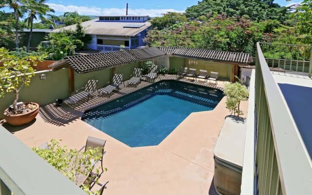2141 IliIli Rd - 14 Br Villa