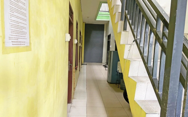 SPOT ON 92037 Jokotole 2 Homestay