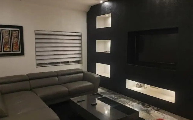 Westnite Apartment
