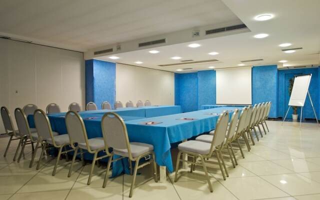 Ariha Hotel