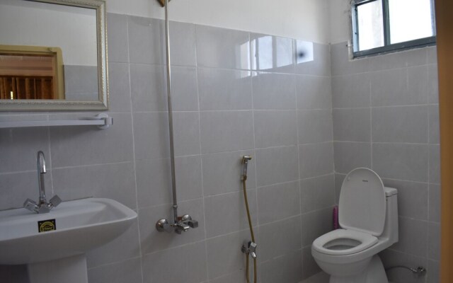 Al Noor Starlet Hotel