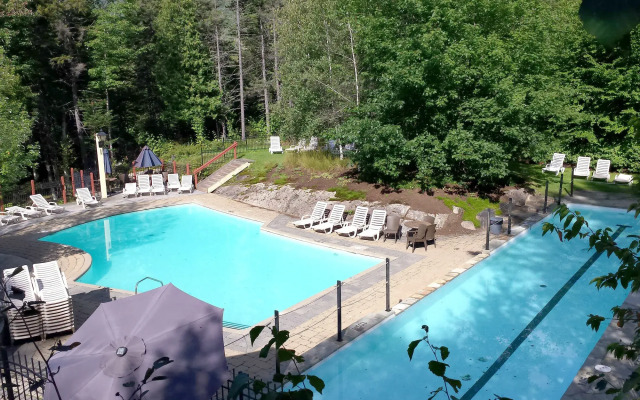 Tremblant les Eaux by Les Suites