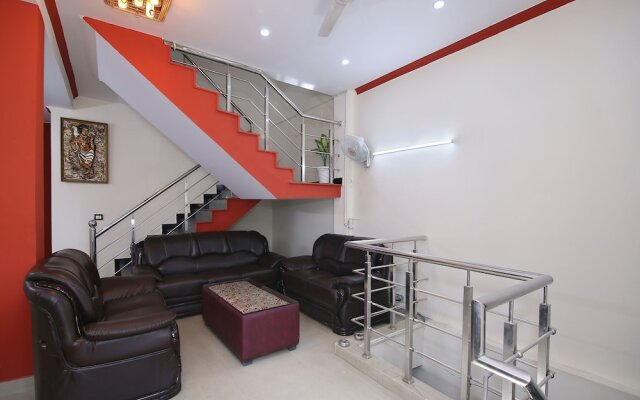 OYO 13051 Shanti Villa