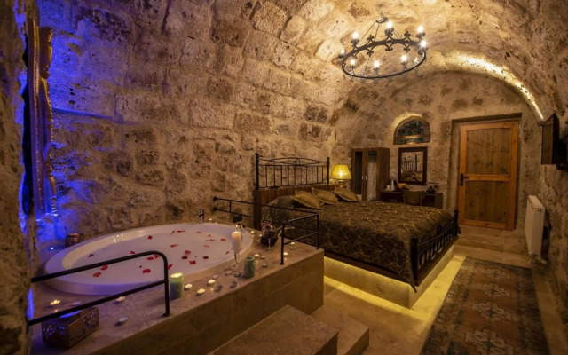 Sunak Cave Hotel