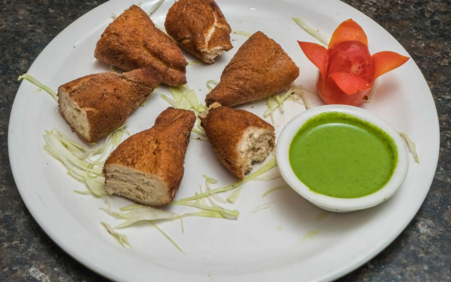 Uddhav Vilas Hotel