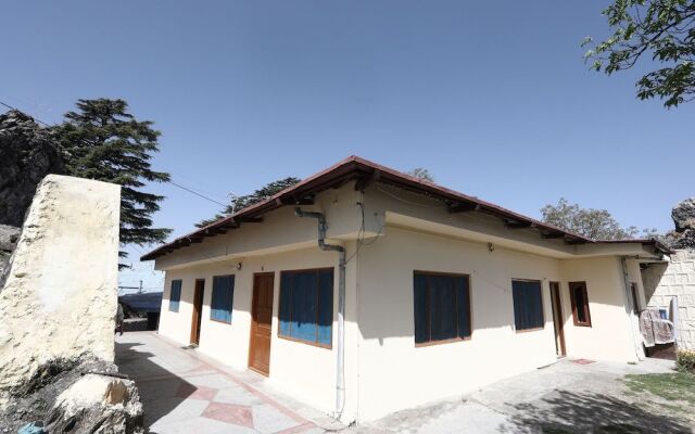 OYO 12437 Home Valley View 2BHK Villa Gun Hill