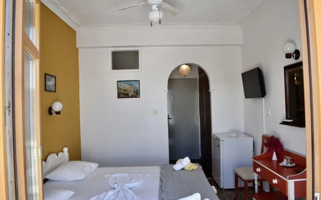 Minoa Hotel