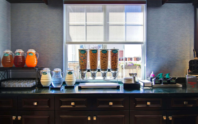 Homewood Suites by Hilton Toronto Mississauga