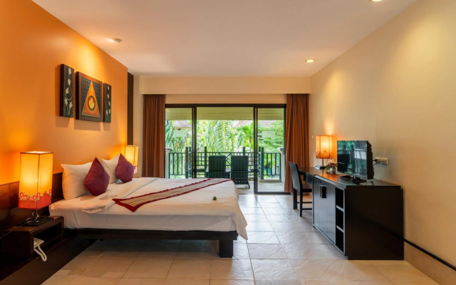 Baan Khaolak Beach Resort
