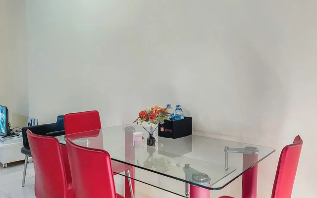 Homey And Modern 2Br At Marina Ancol Apartment