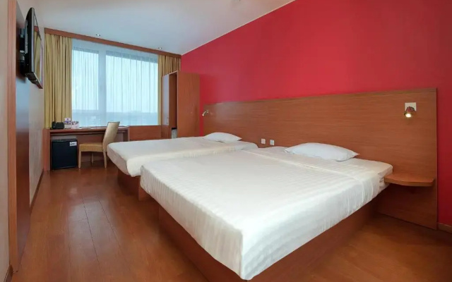 Leonardo Hotel Salzburg Airport