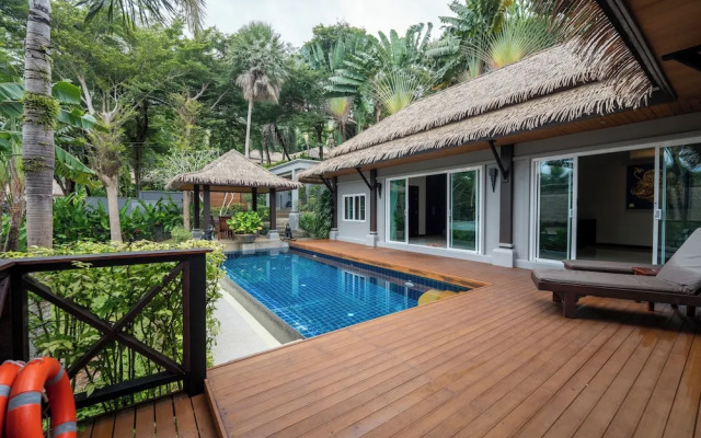 SeToVa Naiharn Grand Pool Villa, Rawai