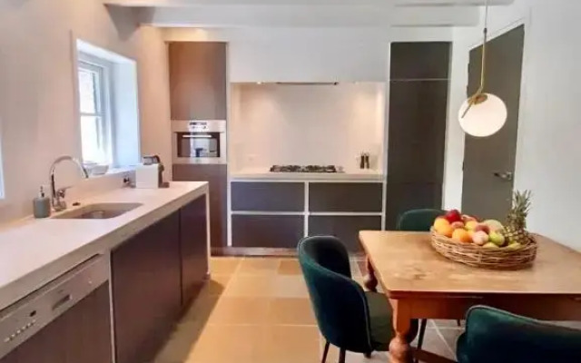 The Green House Lodge