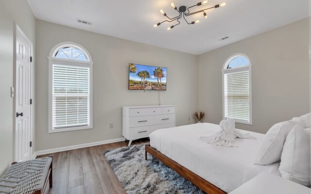 Savannah Shores