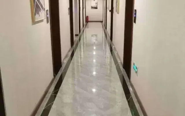 Jingyue Select Hotel (Anyi Nanchang Vocational University Branch)