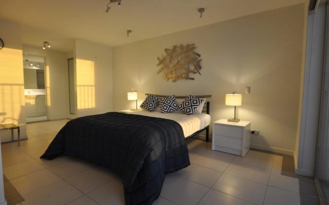 Pacific Plaza Apartments – Guest Rooms – Gold Coast