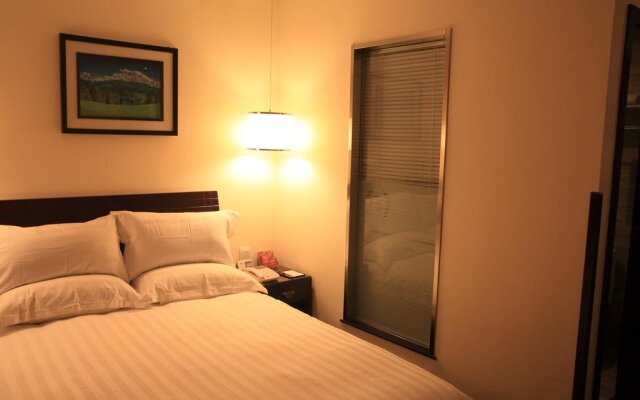 Bai Rong Business Hotel