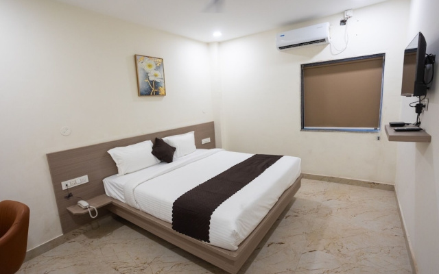 Hotel V Grand