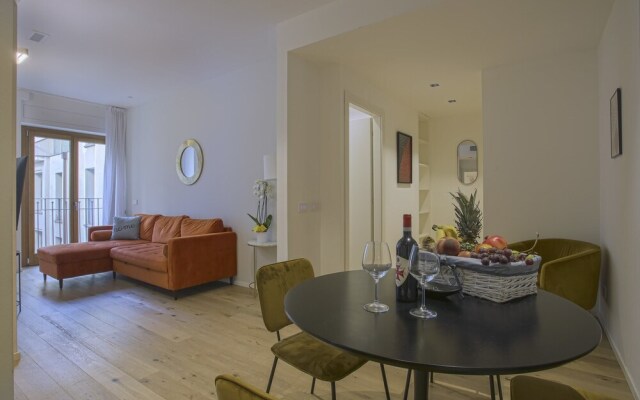 Milan Lux Apartment-hosted by Sweetstay