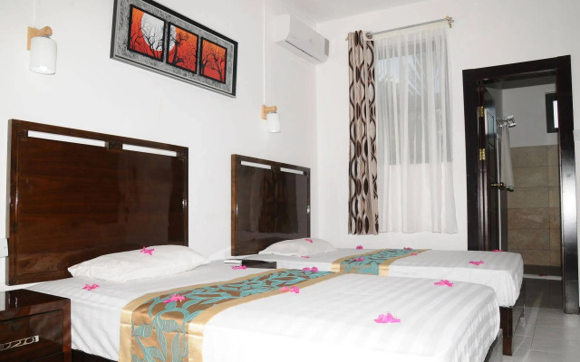 Le Flamboyant Hotel