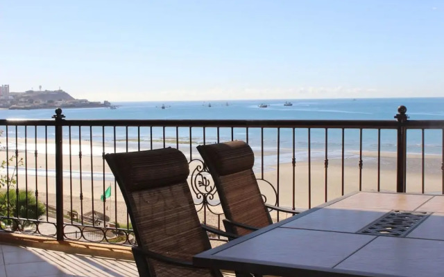 Sonoran Sky 2BR Upper 1007-v by Casago