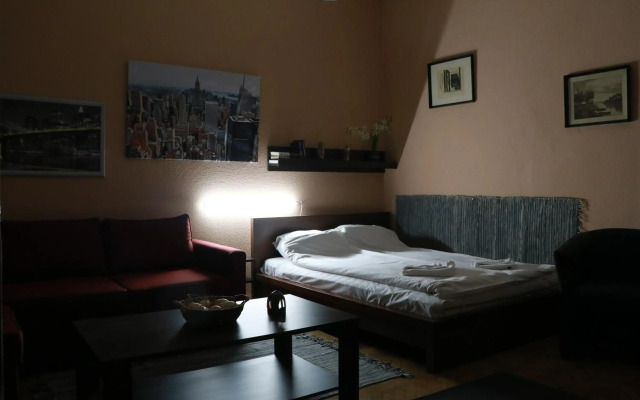 Fornax Home with balcony