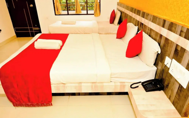M K Arcade Hotel