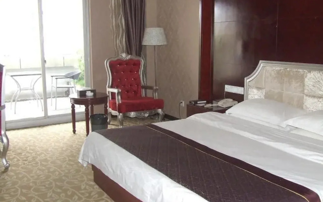 Oriental Luoma Hotel