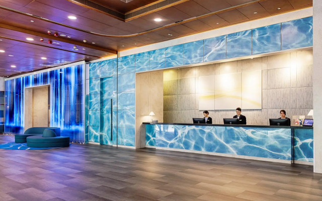 Hotel COZi Harbour View