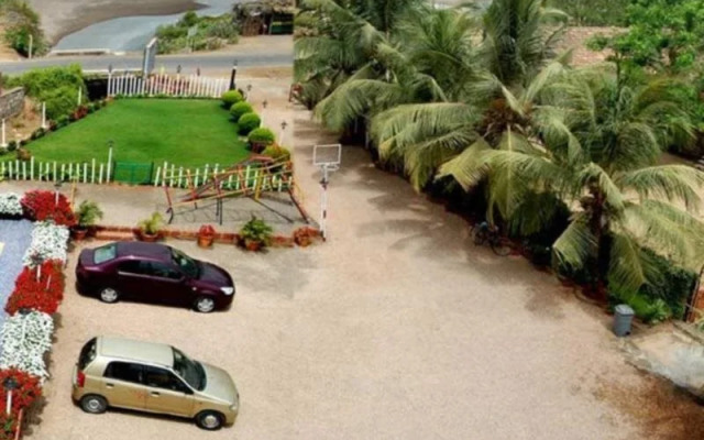 Sea Shell Resort