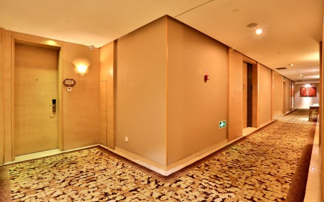 Yiwu Bali Plaza Hotel