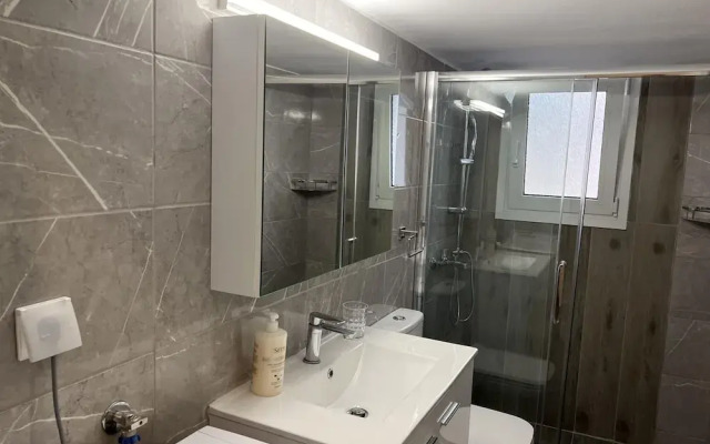 Adelais in Piraeus With 1 Bedrooms and 1 Bathrooms