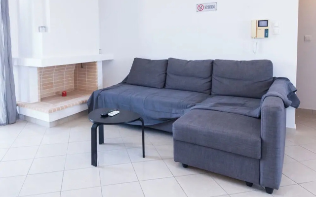 Gorgeous Apt w Magical View GC 3332-02