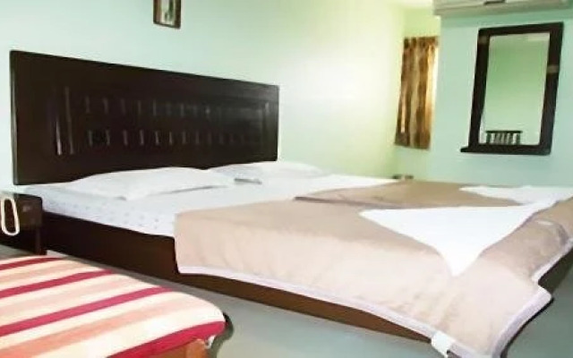 Sai Priyanka Comfort Inn by OYO Rooms