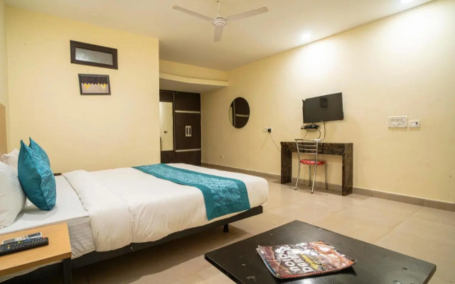 Red Coral Hassanpur by OYO Rooms